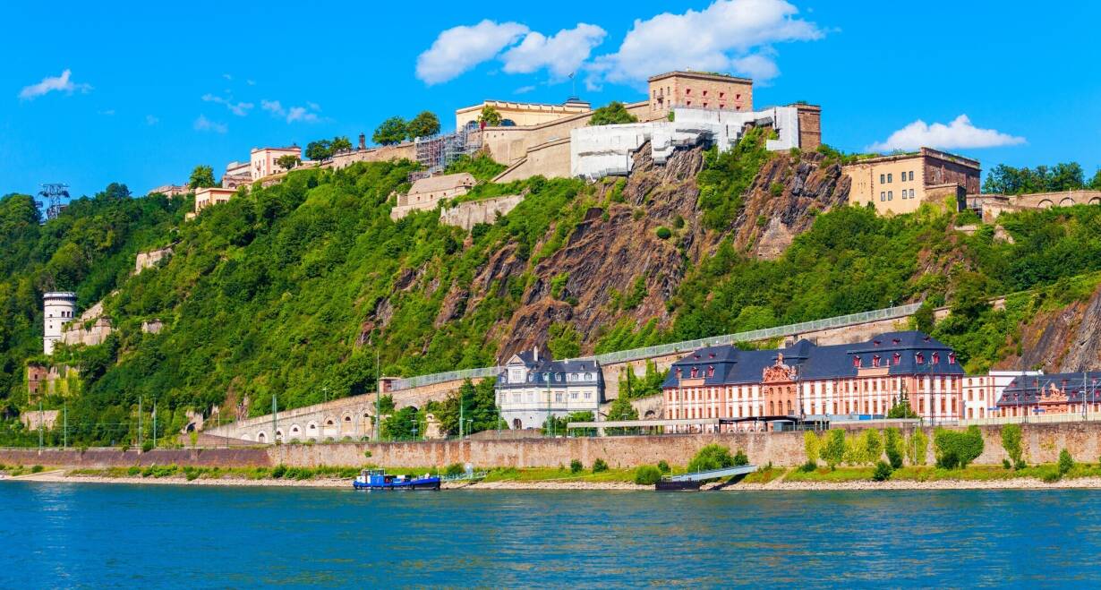 6-daagse cruise Vakwerkhuizen & wijngaarden langs de Rijn & Moezel - DuitslandVaren Winningen - Koblenz