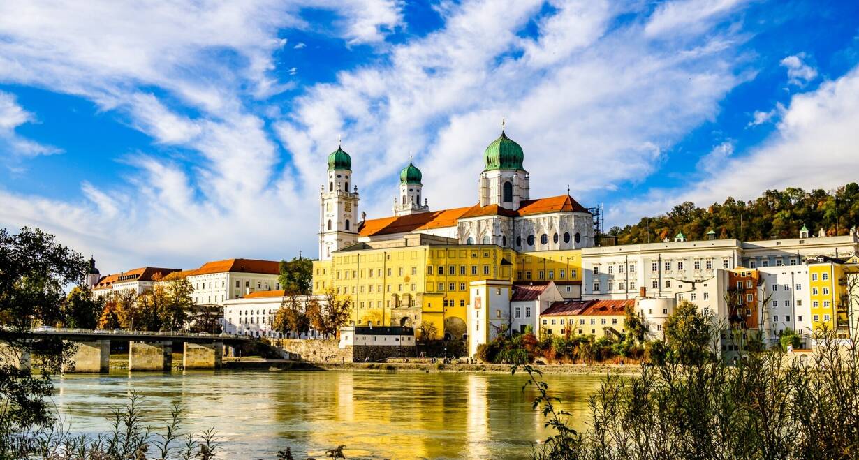 Donau, vierlandencruise door het hart van Europa - OostenrijkPassau - Nederland