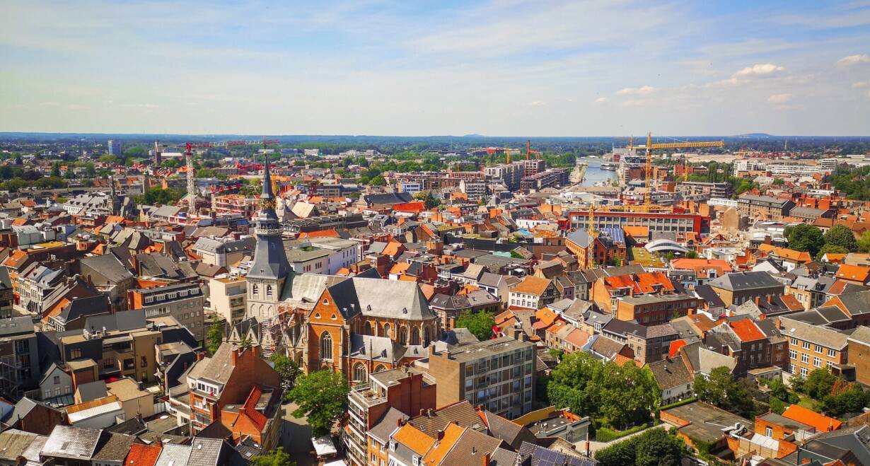 7-daagse cruise door de Zuidelijke Nederlanden - BelgiëZondag in Hasselt