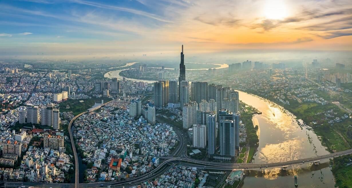 Avontuurlijke Mekongcruise Vietnam & Cambodja: kennismaking met de koninkrijken van Indochina - VietnamAmsterdam - Ho Chi Minhstad
