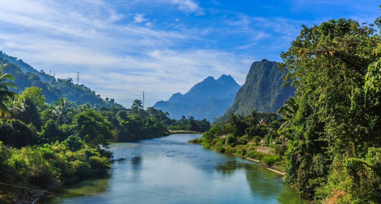 Avontuurlijke Mekongcruise Vietnam & Cambodja: kennismaking met de koninkrijken van Indochina - VietnamAankomst in Amsterdam